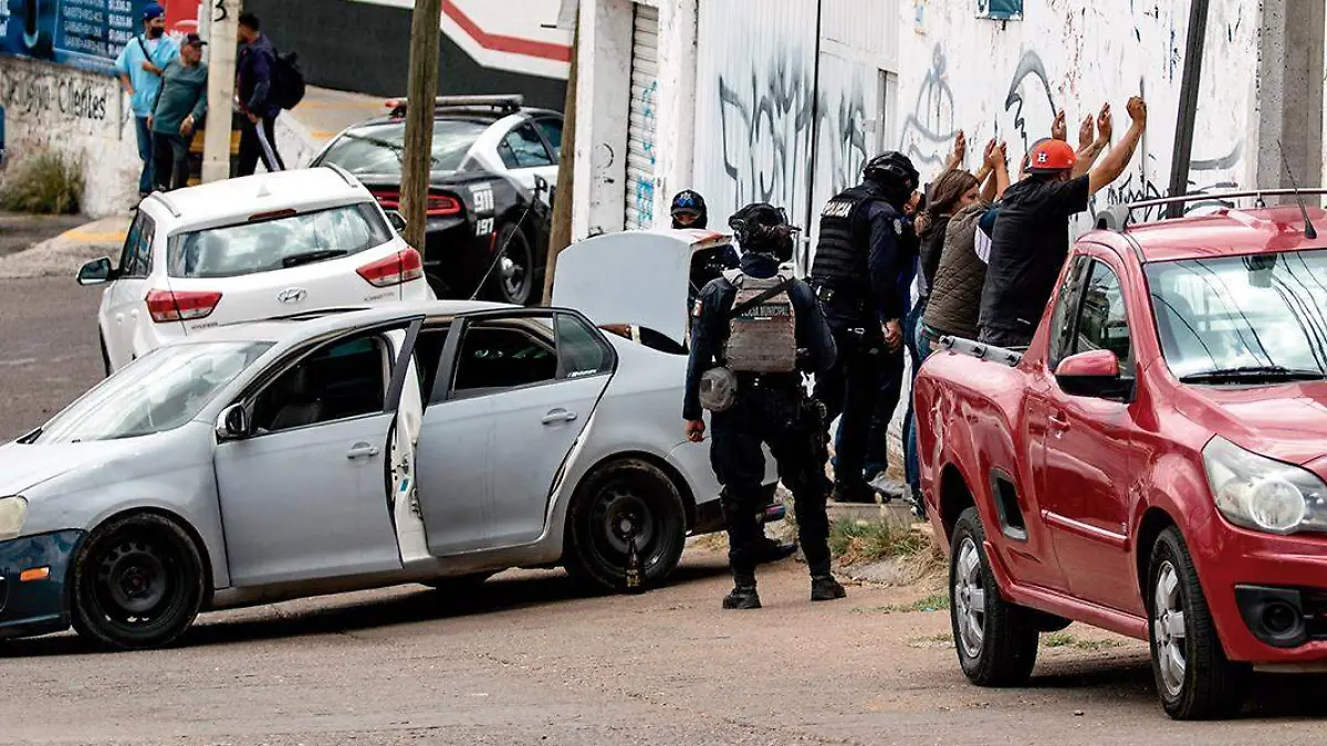 Detención de varias personas tras una persecución en la capital zacatecana